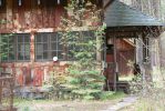 PICTURES/Walk Along The Metolius River/t_Cabin.JPG